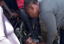 Comunidad captura a presunto delincuente tras supuesto intento de robo en plaza de San Isidro