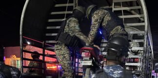 PN ocupa armas ilegales, recupera motocicletas robadas y ejecuta órdenes de arresto en SDN