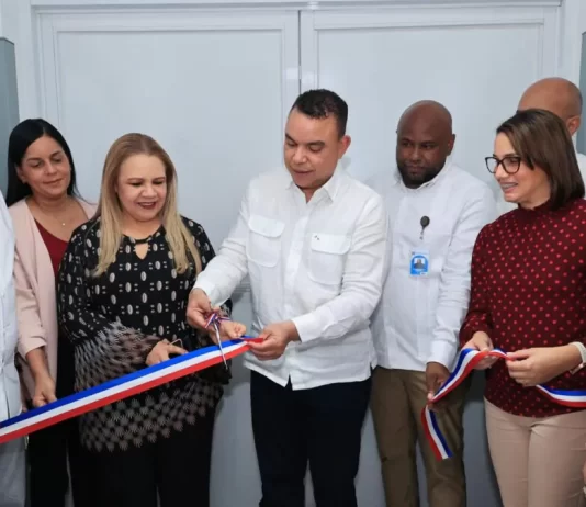 Inauguran unidad de salud mental en La Vega
