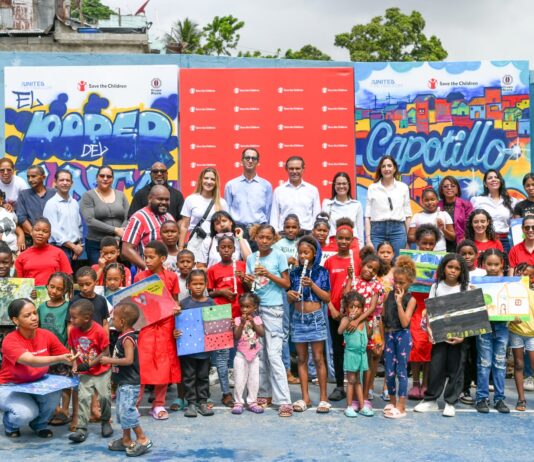 Directora Ejecutiva de ONU Turismo conoce impacto de los programas de Save the Children Dominicana en Capotillo
