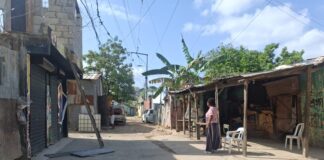 Cuatro años sin agua: 200 familias viven en el olvido detrás de moderna avenida Paseo del Río- Nuevo Domingo Savio