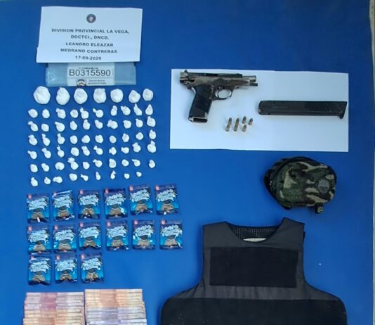 DNCD interviene en sector Barranca en La Vega ; Ocupa drogas, armas y chalecos antibalas