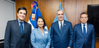 Abinader plantea llevar a nuevos niveles las relaciones entre RD y Perú tras bilateral con Keiko Fujimori
