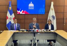 Ministerio de Trabajo inspecciona y sanciona 101 tiendas de inversionistas chinos por numerosas violaciones laborales